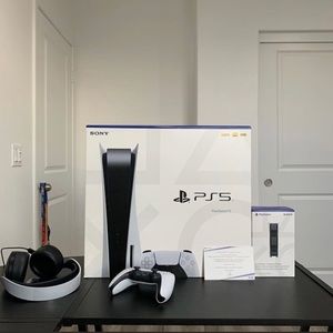 The Regular Ps5 that everybody is looking for